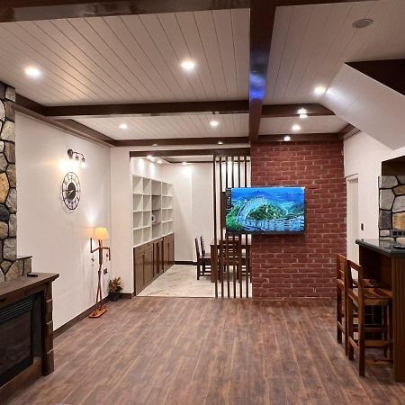 穆索里The Sky House别墅 外观 照片